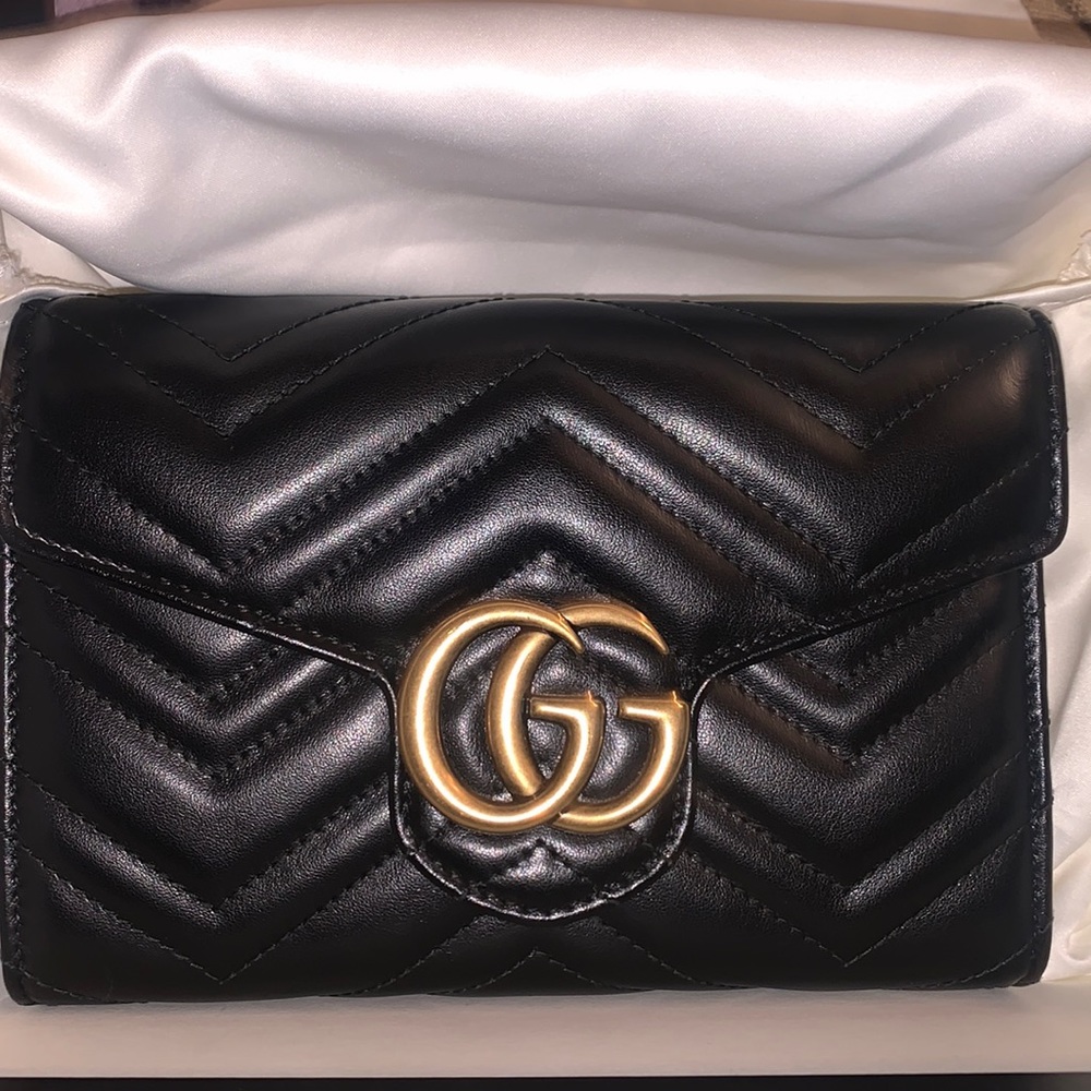 Gucci GG Marmont black Chain Wallet